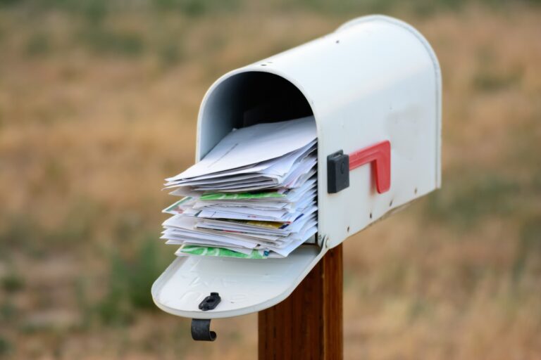 mailbox-letters-Getty.jpg