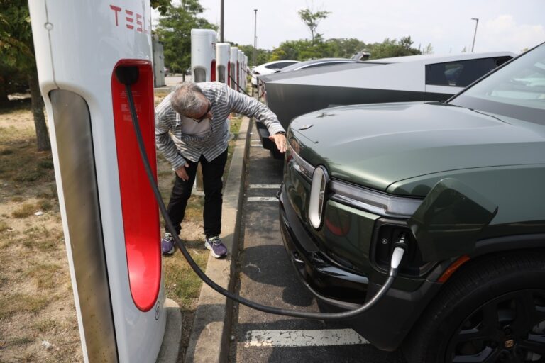 rivian-tesla-supercharger-Getty.jpg