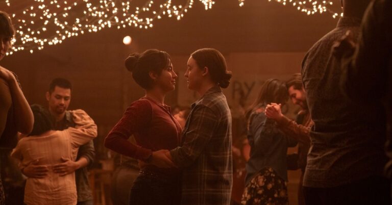 Last-Of-Us-Queer-Lives-Culture-isabela-merced-bella-ramsey_0.jpg