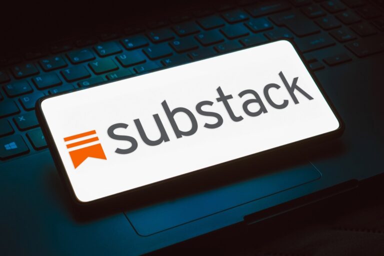 substack-on-a-phone.jpg