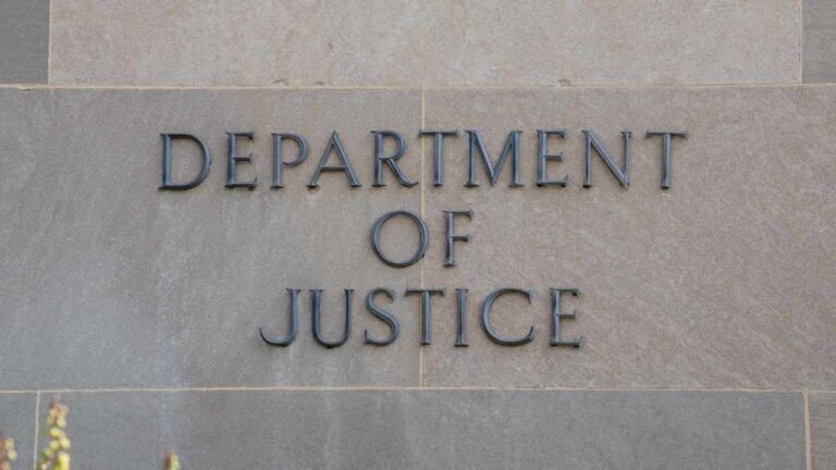us-seizes-crypto-doj.jpg