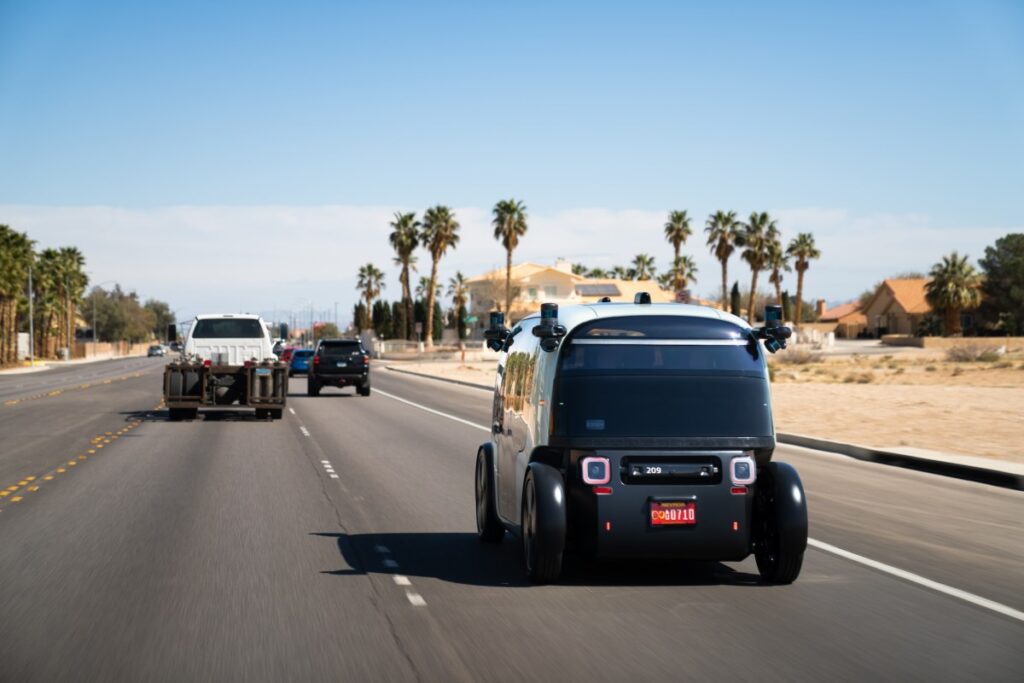 zoox-robotaxi-driving-down-a-road-in-las-vegas.jpg