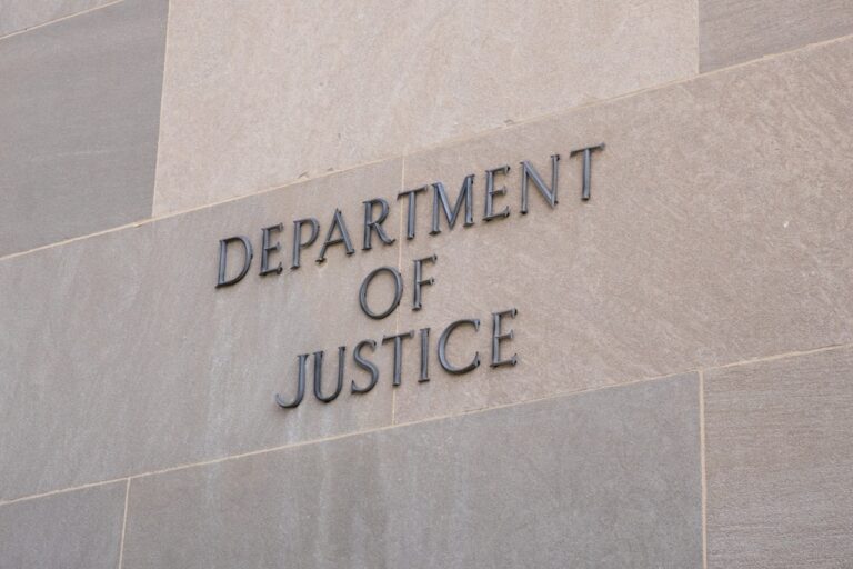 Dragonfly-Faces-DOJ-Pressure-Over-Tornado-Cash-Investment.jpg