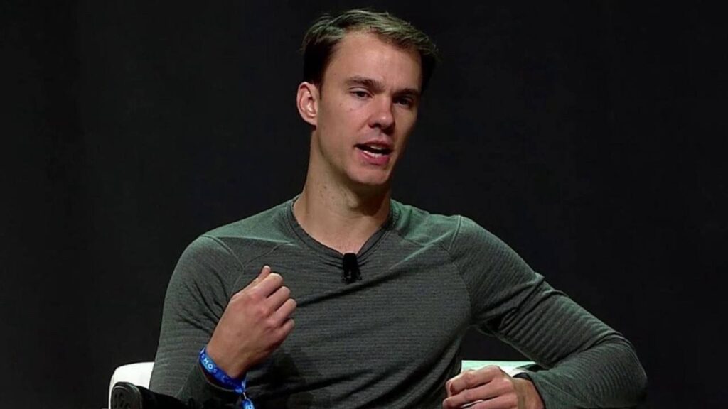 coinbase-co-founder-fred-ehrsam-raises-100m-for-brain-interface-startup.jpg