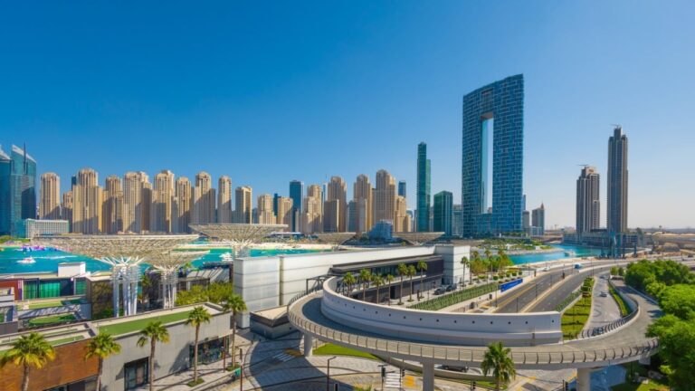 uae.jpg