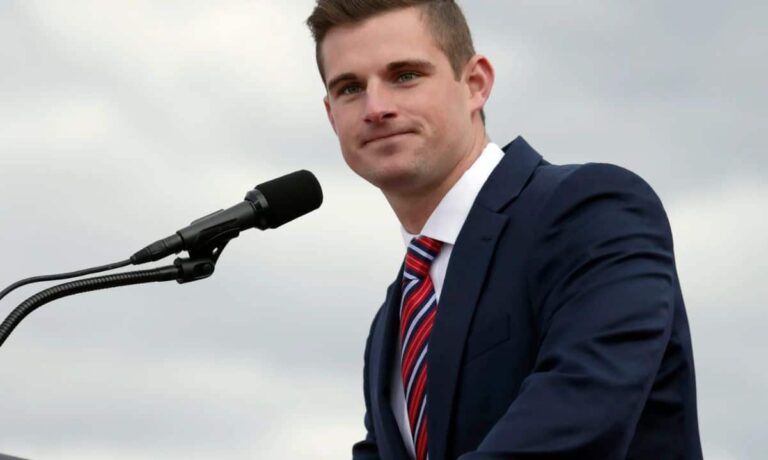 Bo-Hines.jpg