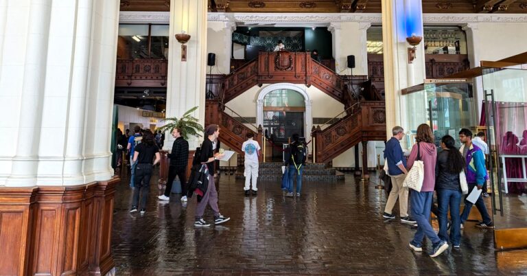 Pursuit-players-start-to-file-into-the-lobby-of-the-Don-Lee-building-at-1000-Van-Ness-Avenue-in-San.jpeg
