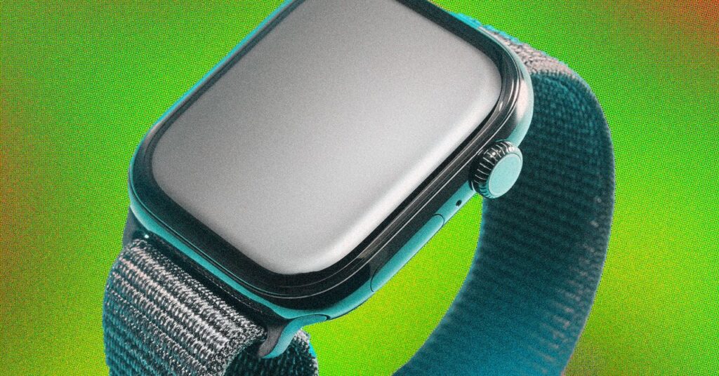 apple-watch-blood-pressure-gear-2215389016.jpg