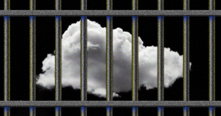 cloud-storage-delete-gear-840464884-1400133161.jpg