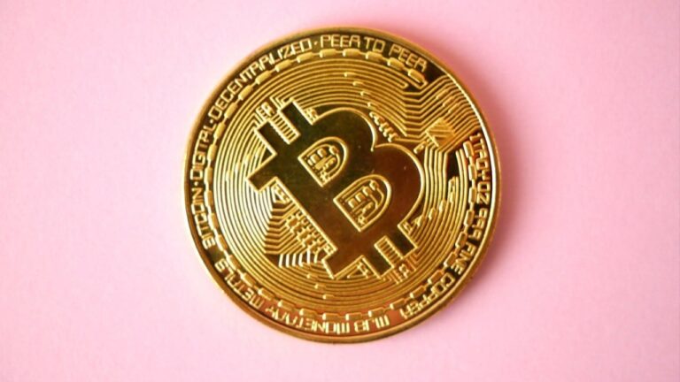 core-and-hex-trust-unlock-institutional-bitcoin-staking-in-apac-and-mena.jpg