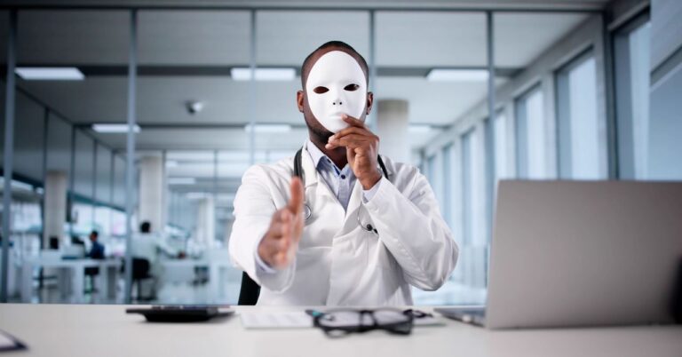 fraude20cientC3ADfico-2217660405.jpg