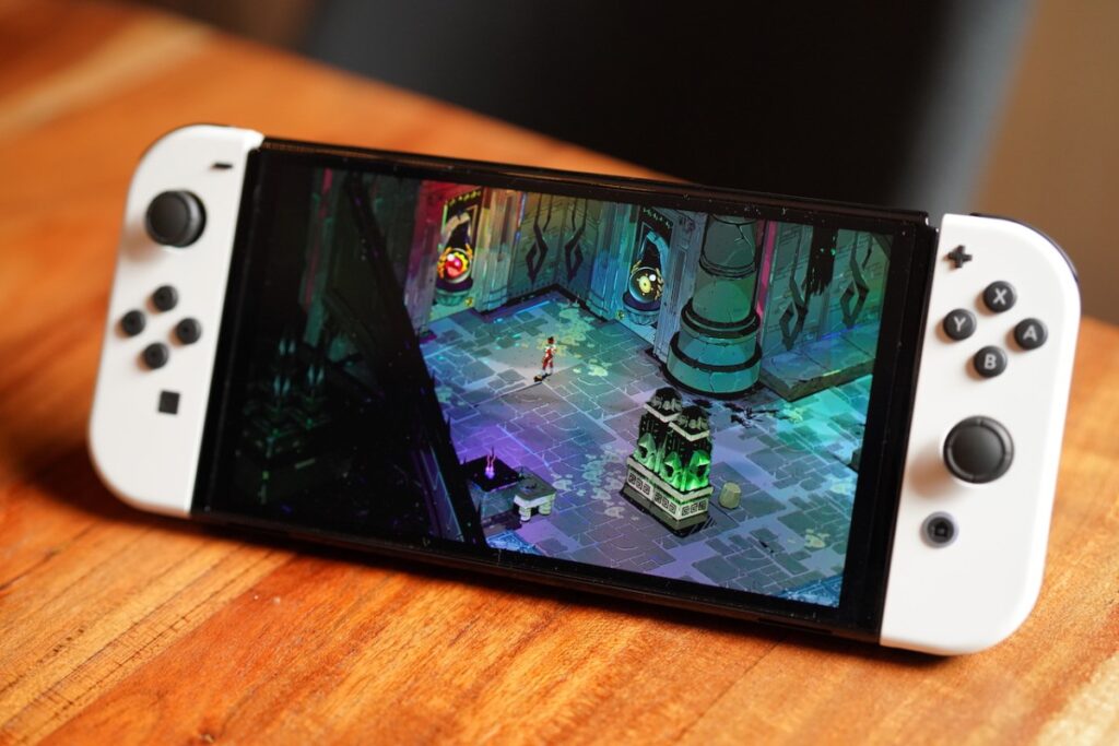 nintendo-switch-oled-1.jpg