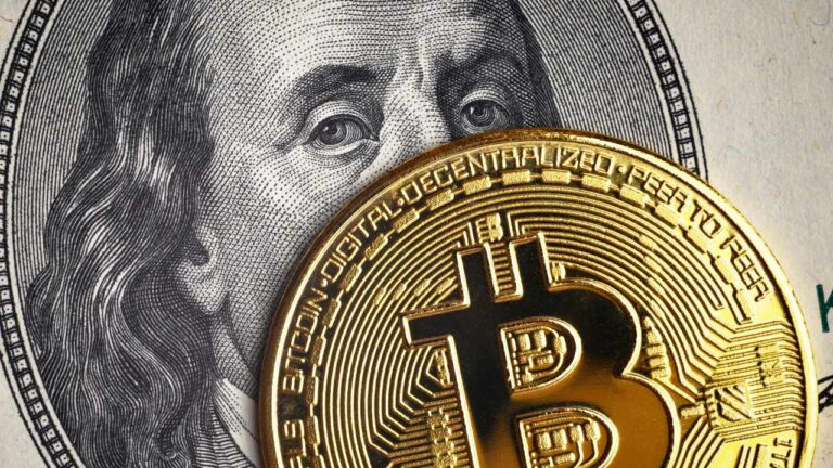 ray-dalio-us-dollar-bitcoin-crypto-debts.jpg