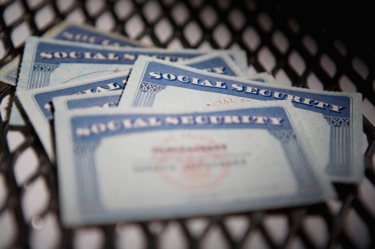 social-security-cards-104145260.jpg