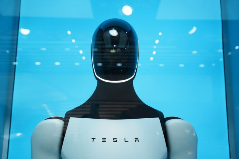 tesla-opitmus-Getty.jpg
