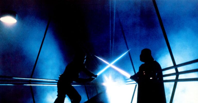 Do-Lightsaber-Blades-Have-Mass-Science-MSDEMST_FE001.jpg