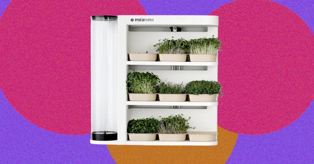 Review20InstaFarm20Indoor20Garden20top20art2005202620SOURCE20Amazon.jpg
