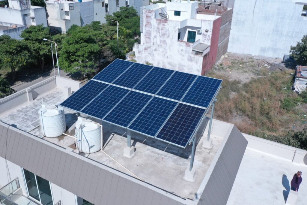 solarsquare-solar-panel.jpg