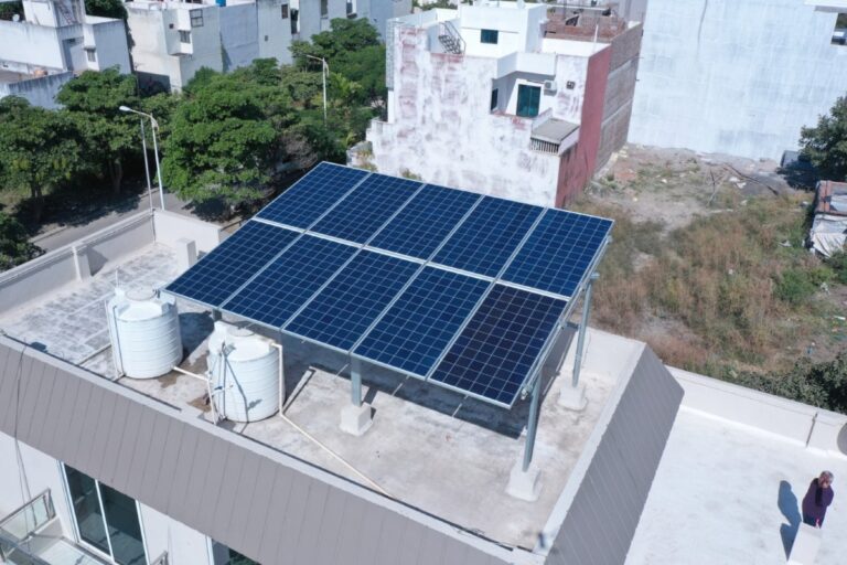 solarsquare-solar-panel.jpg