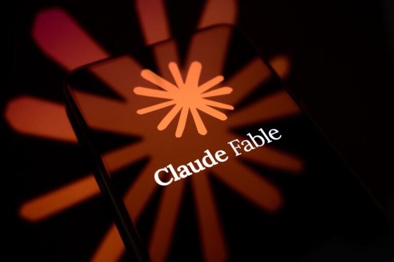 anthropic-claude-fable.jpg