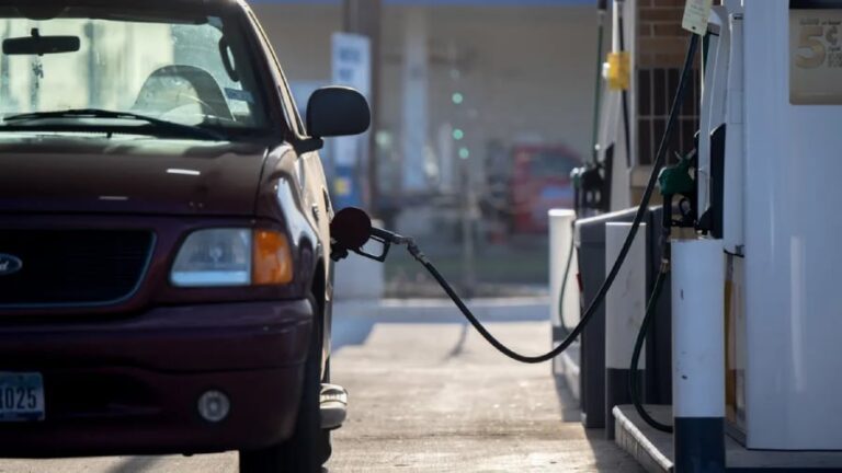 car-gas.jpg