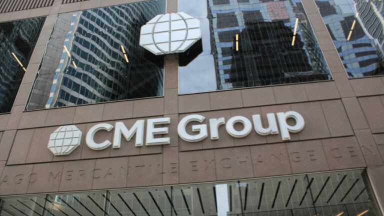 cme-group-launches-crypto-index-futures-tracking-bitcoin-solana-and-xrp_nwmk.jpg