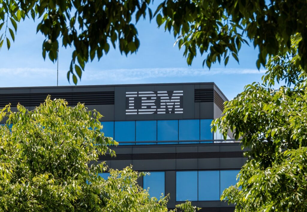 ibm-logo-office.jpg