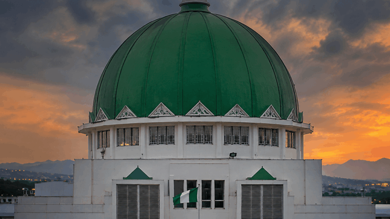 nigeria-senate-pushes-crypto-bill-to-committee-setting-up-4-week-review-phase_nwmk.png