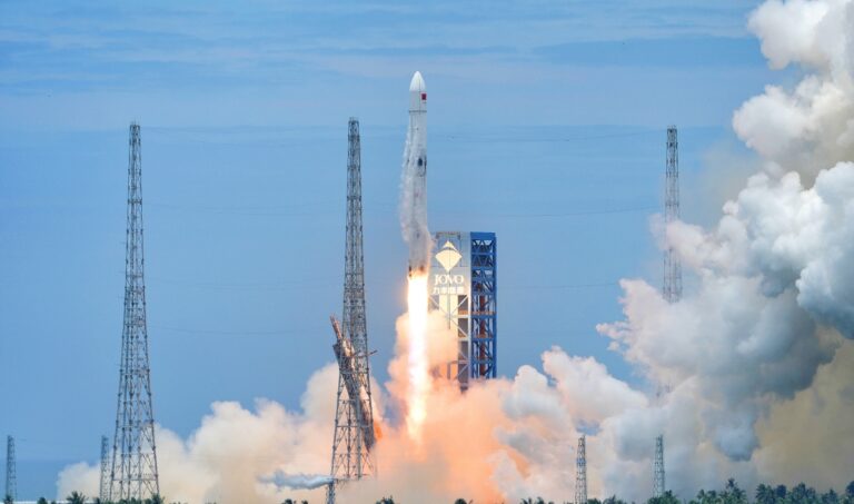 CASC-LM10B-launch.jpg