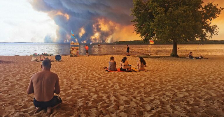 France-Records-Its-First-Ever-Pyrocumulonimbus-Cloud-Science-2286803963.jpg