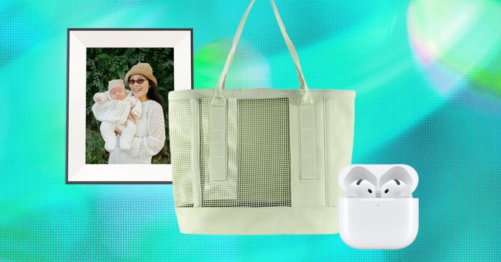 The-Coolest-Gifts-WeE28099d-Give-Our-Moms.jpg
