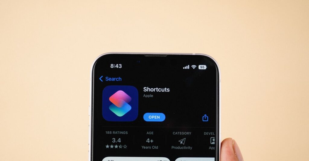 7-Apple-Shortcuts-Gear-shutterstock_2364732885.jpg