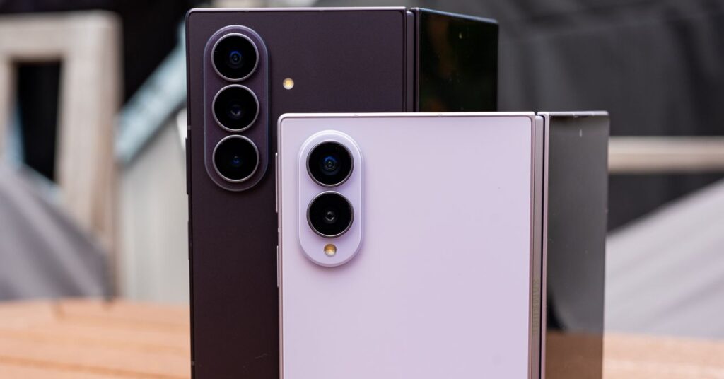 Samsung-Galaxy-Z-Fold8-Ultra-left-and-Z-Fold8-right-SOURCE-Julian-Chokkattu.jpg