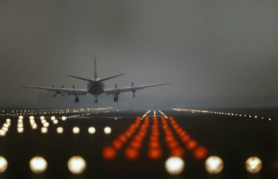 airport-1.jpg