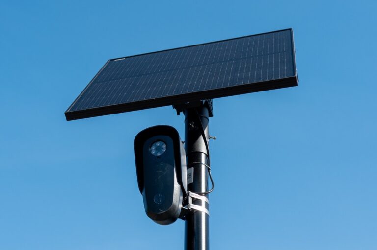 flock-camera-pole.jpg