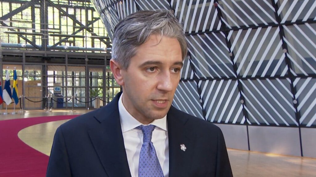 simon-harris.jpg