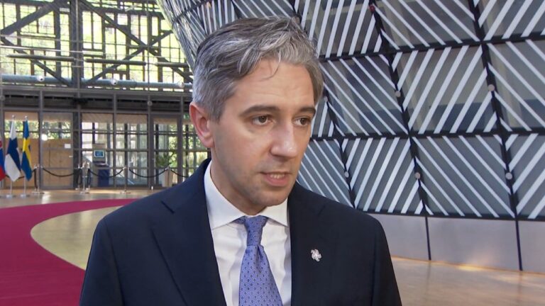 simon-harris.jpg