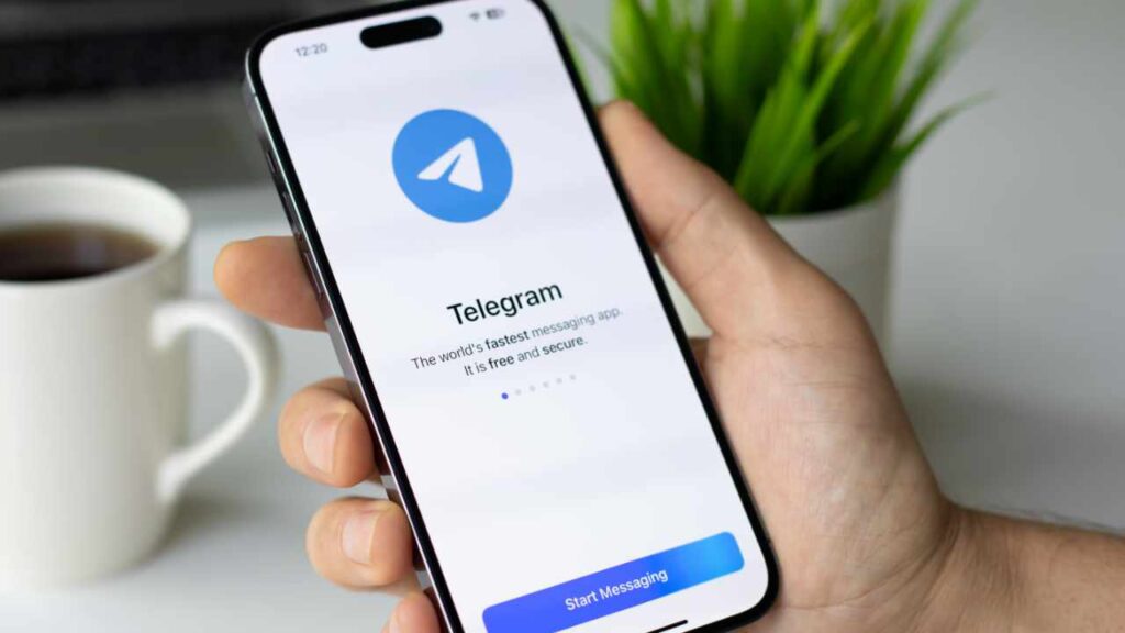 telegram.jpg