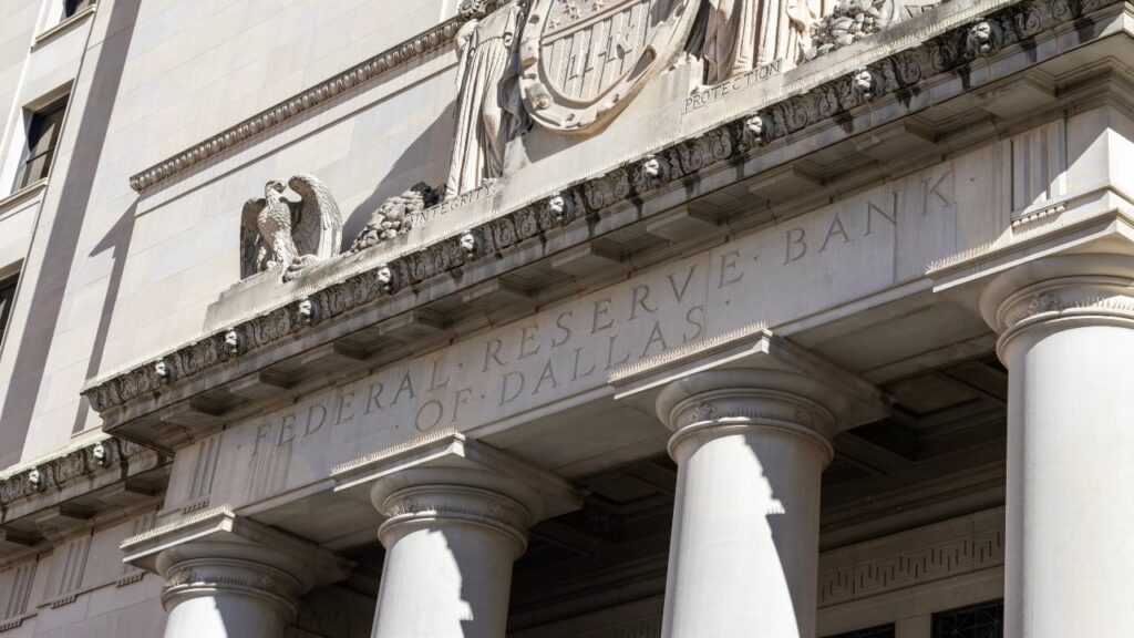 tokenization-threatens-deposit-stability-fed-researchers-warn.jpg