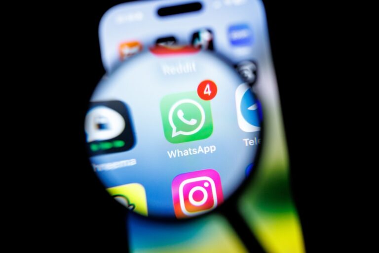 whatsapp-icon-2191572274.jpg