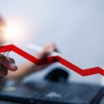blockchain-revenues-plunge-30-but-a-new-growth-engine-emerges.jpg