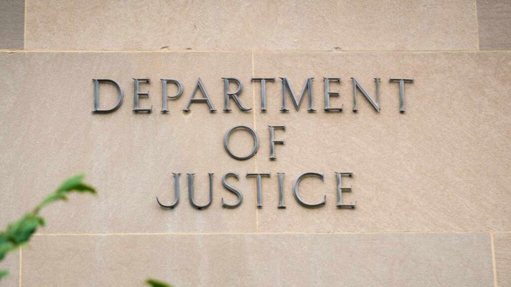 doj-bitcoin-ponzi-scheme.jpg
