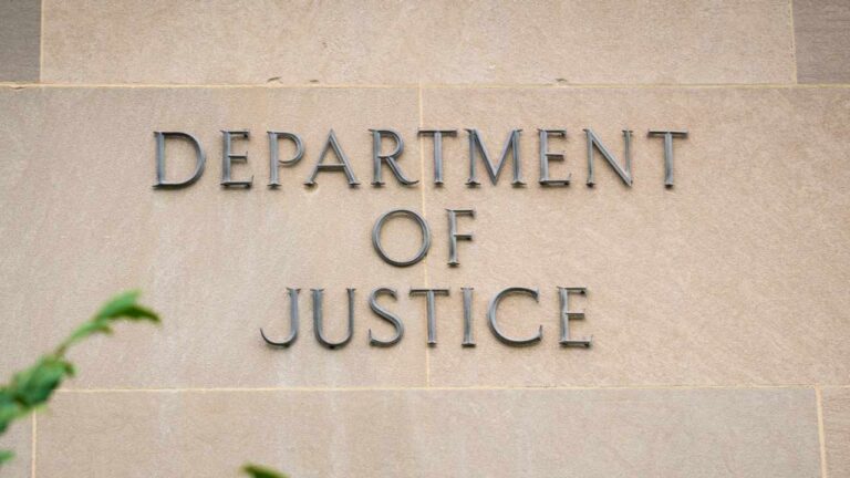 doj-bitcoin-ponzi-scheme.jpg