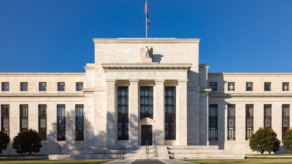 federal_reserve_farmington_bank.jpg