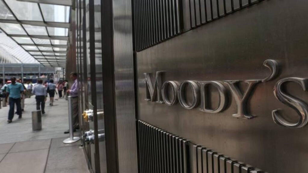 moodys-1.jpg