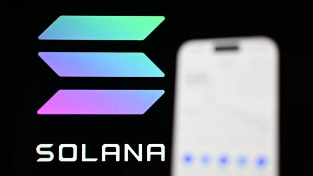 solana-hits-14m-stablecoin-holders-as-card-volume-tops-1b.jpg