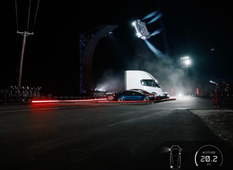 tesla-roadster-2-fly.jpg